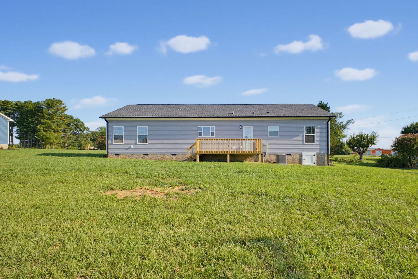 Beautiful New Home In Boonville property image