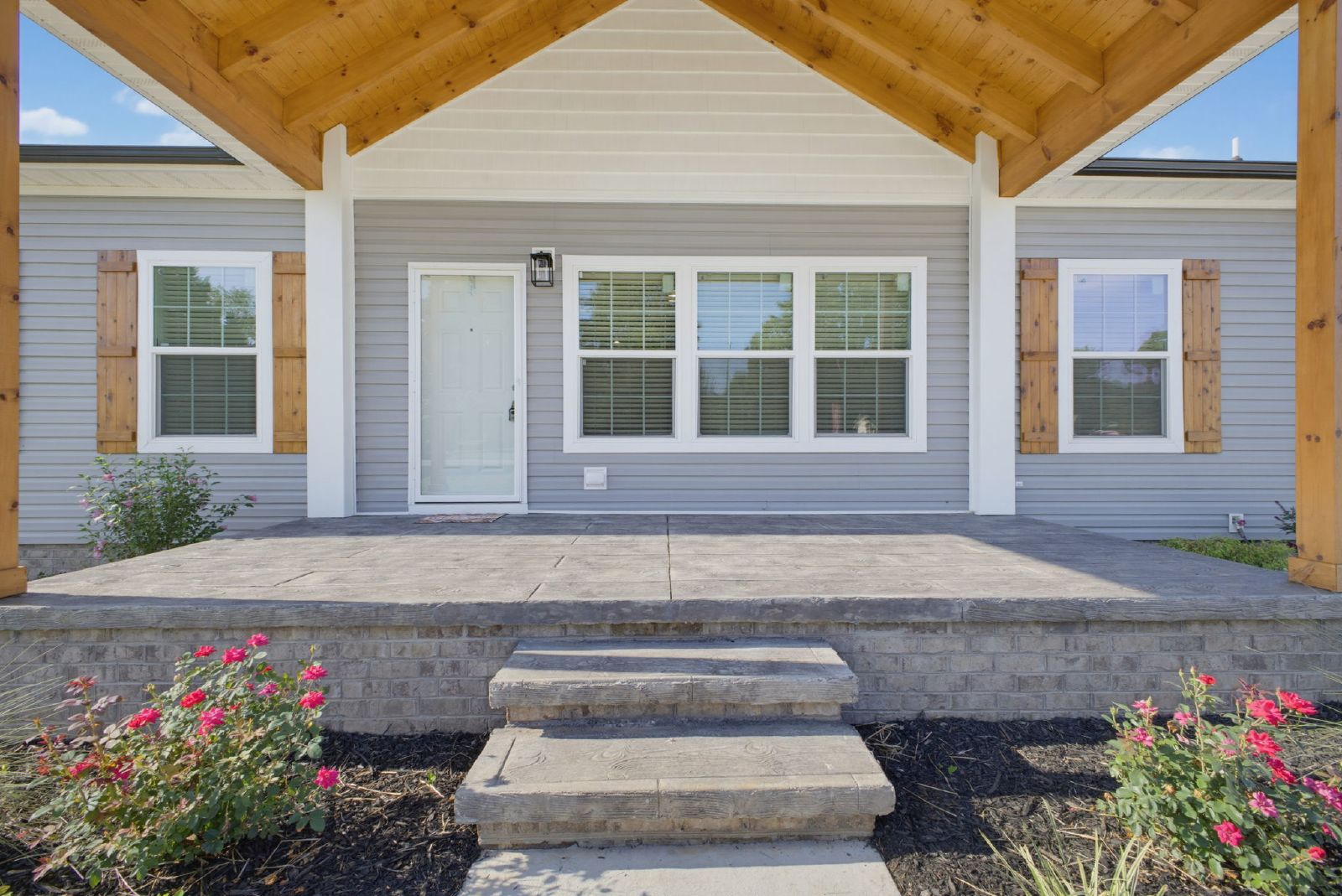 Beautiful New Home In Boonville property image