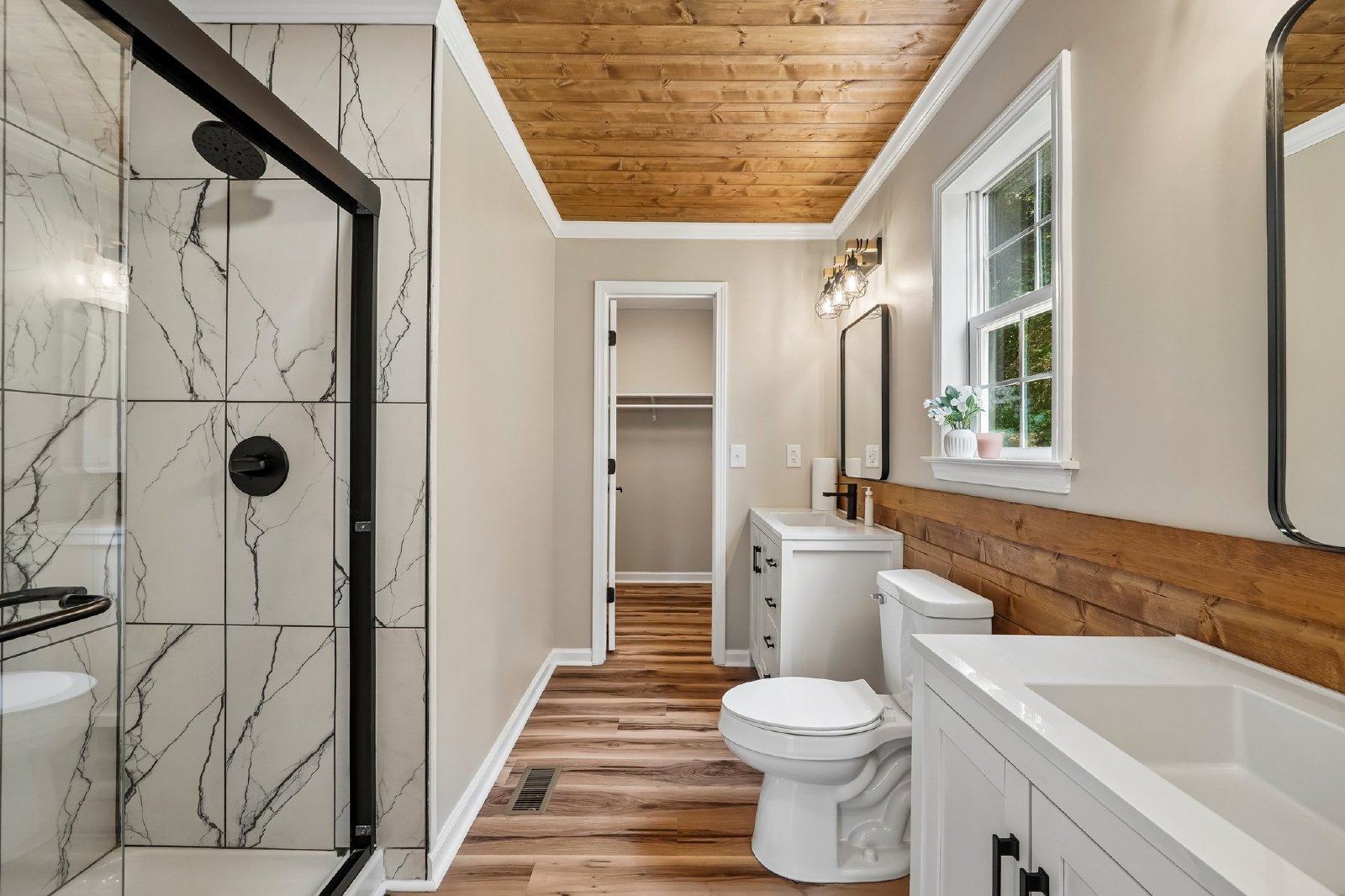 Completely renovated home in Mocksville property image