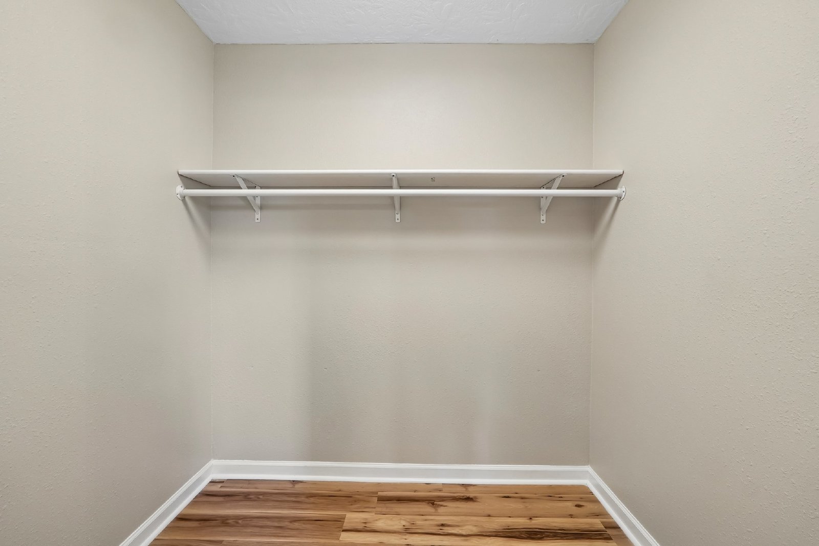 Completely renovated home in Mocksville property image