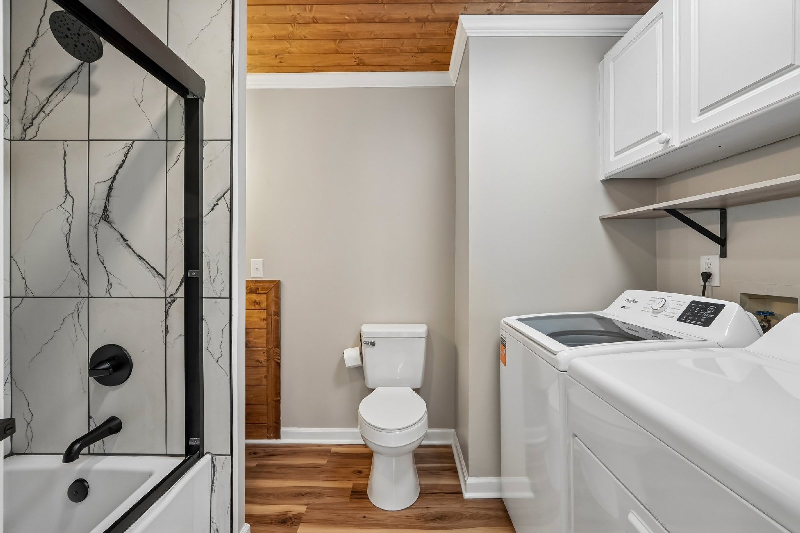 Completely renovated home in Mocksville property image