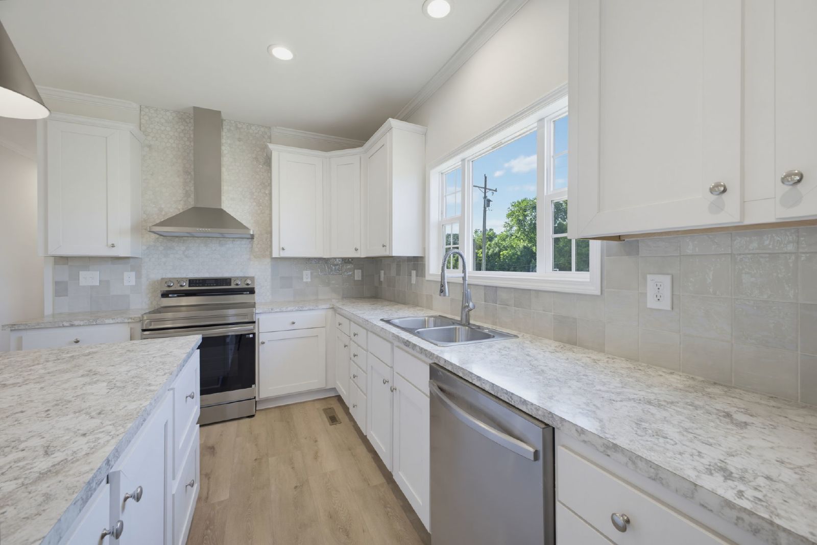Beautiful New Home In Boonville property image